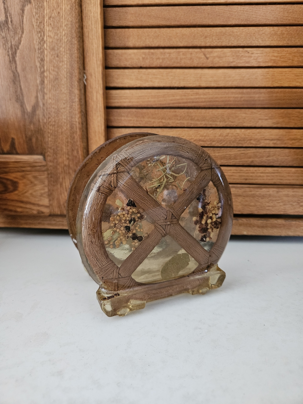 Vintage Lucite Resin Dried Floral Napkin Holder